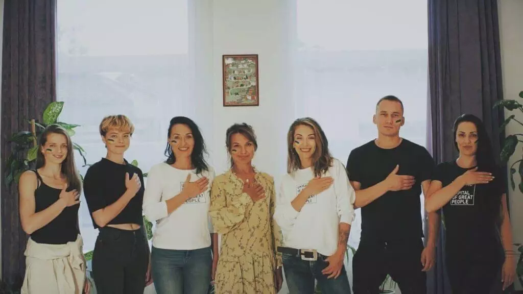 Волонтерство під час війни, йога, Україна