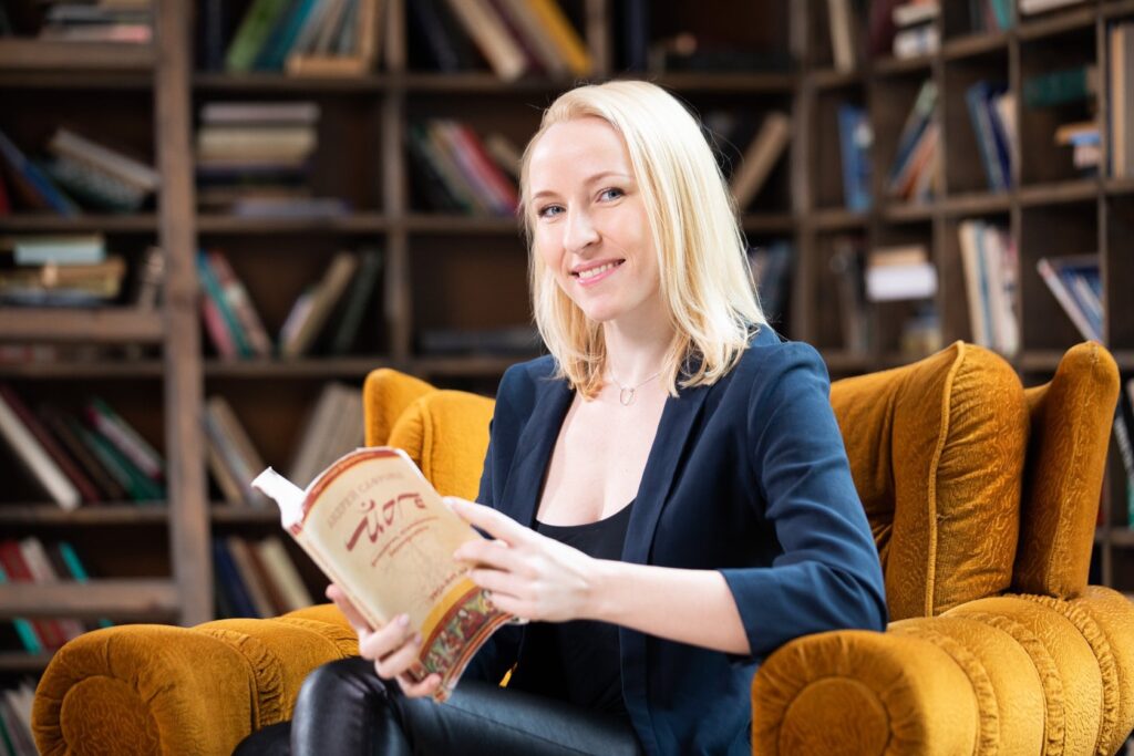 julia yaroshenko yoga online Юлія Ярошенко йога онлайн