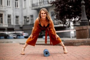 інструктор йоги в Швейцарії Яна Стрілецька