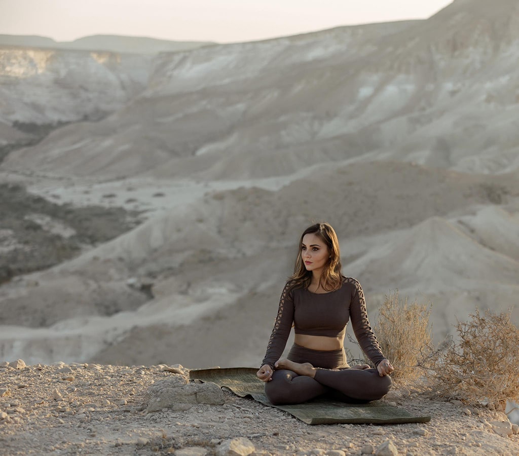 Yana Lev yoga Яна Лев йога