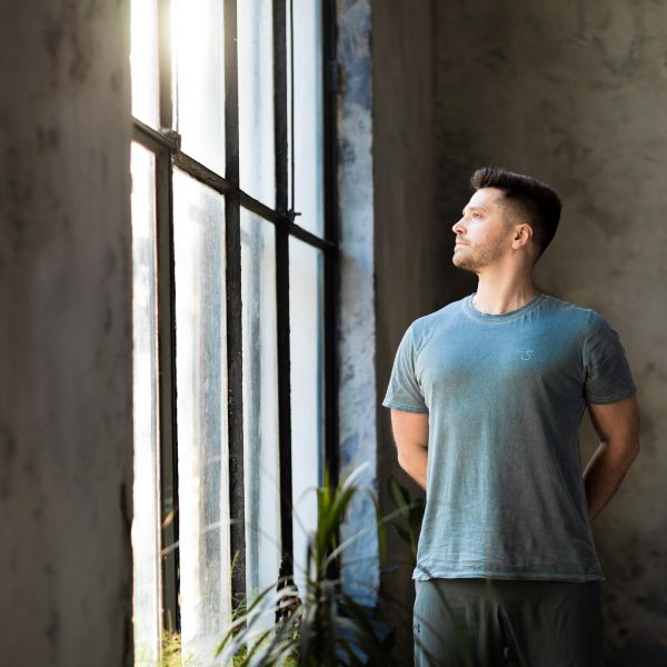 Інструктор йоги Київ Іван Улітко