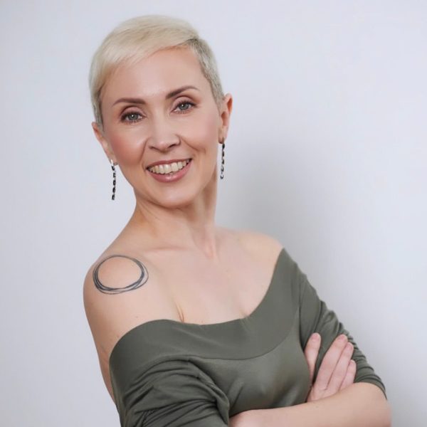 інструктор йоги Ганна Девʼята