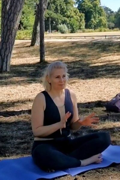 Інструкторка йоги у франції, париж, Світлана Фоменко
