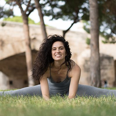 Stanislava Stefanovska Yoga Станіслава Стефановська йога онлайн