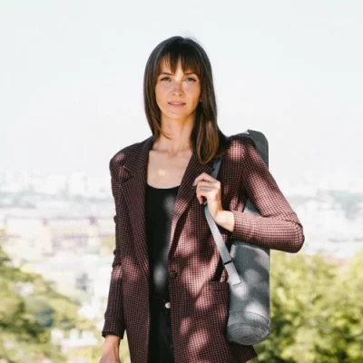 інструктор йоги Вероніка Величко